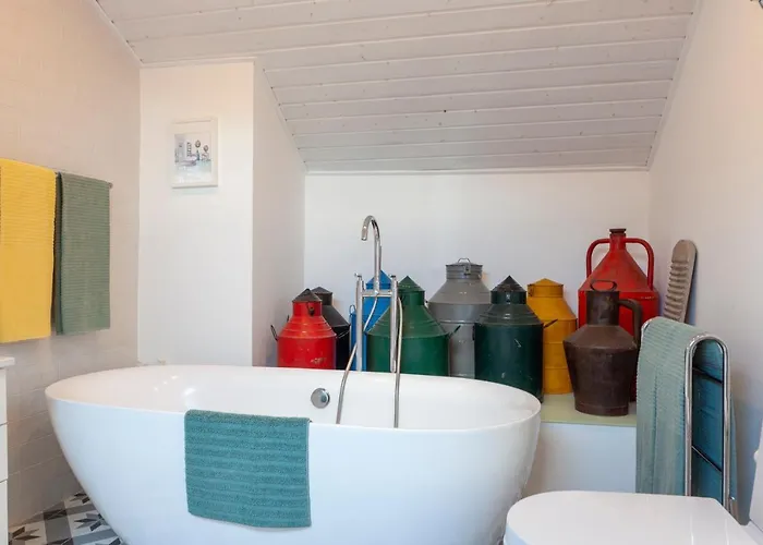 Alfama Stunning River And Historic Views 2bedrooms & 2bathrooms Ac Balcony 18th Century Building Апартаменты