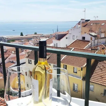 Apartmán Alfama Stunning River And Historic Views 2bedrooms & 2bathrooms Ac Balcony 18th Century Building *