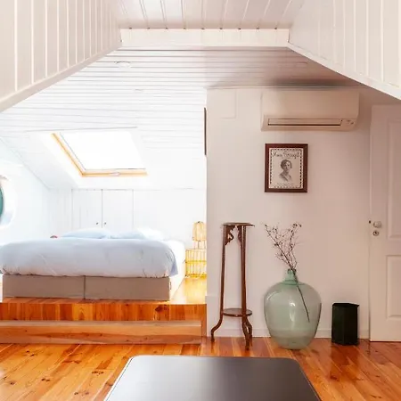 Apartmán Alfama Stunning River And Historic Views 2bedrooms & 2bathrooms Ac Balcony 18th Century Building