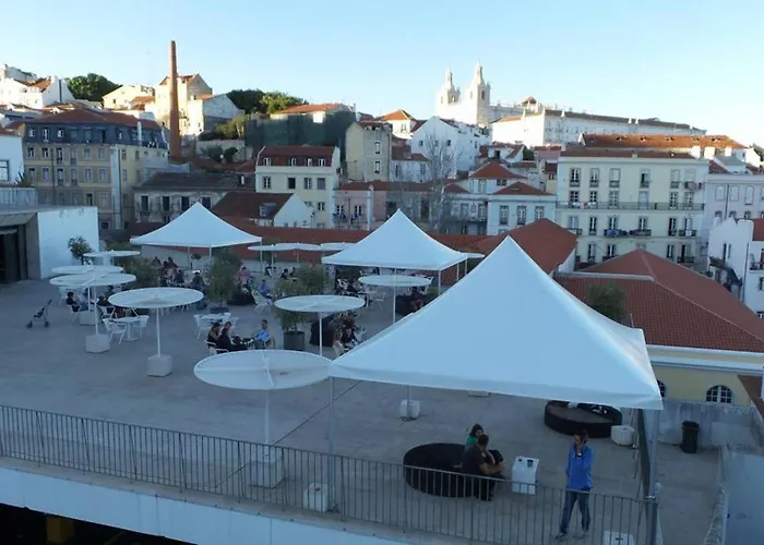 Alfama Stunning River And Historic Views 2bedrooms & 2bathrooms Ac Balcony 18th Century Building *