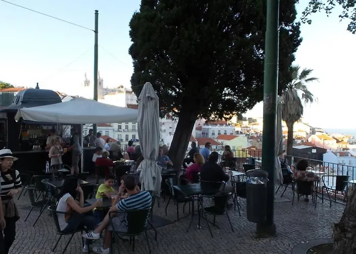 Lejlighed Alfama Stunning River And Historic Views 2bedrooms & 2bathrooms Ac Balcony 18th Century Building *