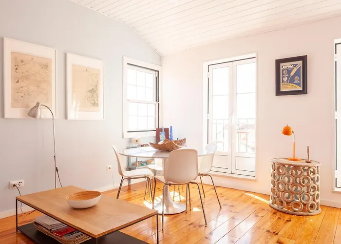 Lejlighed Alfama Stunning River And Historic Views 2bedrooms & 2bathrooms Ac Balcony 18th Century Building Lisboa