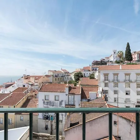 Apartamento Alfama Stunning River And Historic Views 2bedrooms & 2bathrooms Ac Balcony 18th Century Building *