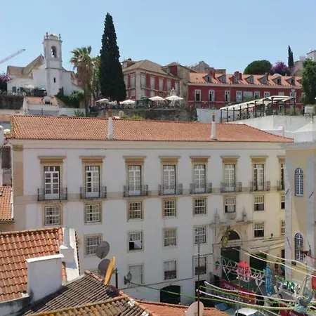 Alfama Stunning River And Historic Views 2bedrooms & 2bathrooms Ac Balcony 18th Century Building Apartamento Lisboa