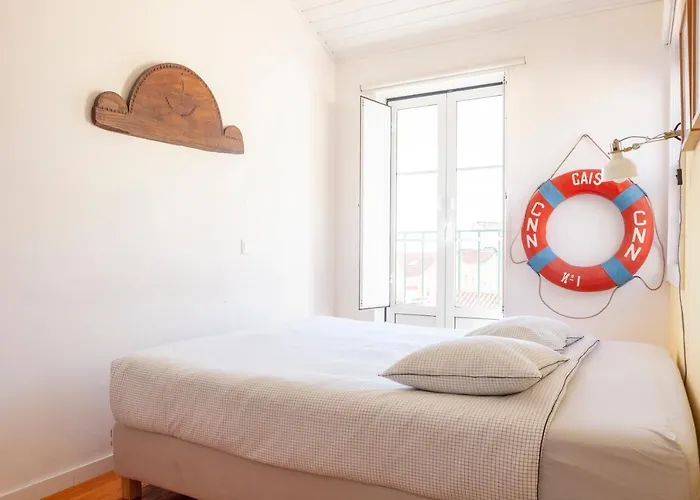 公寓 Alfama Stunning River And Historic Views 2bedrooms & 2bathrooms Ac Balcony 18th Century Building *