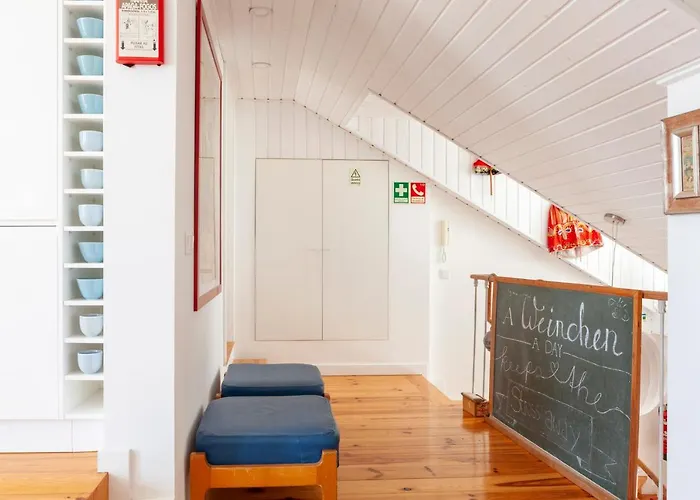 Alfama Stunning River And Historic Views 2bedrooms & 2bathrooms Ac Balcony 18th Century Building 公寓 Lisboa
