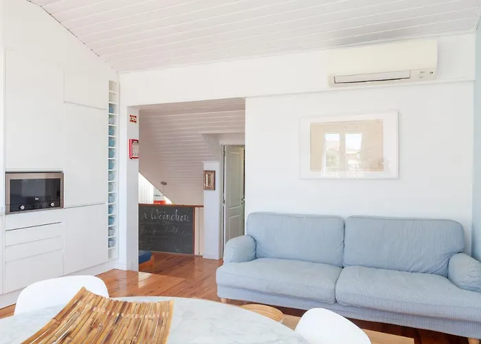 公寓 Alfama Stunning River And Historic Views 2bedrooms & 2bathrooms Ac Balcony 18th Century Building Lisboa